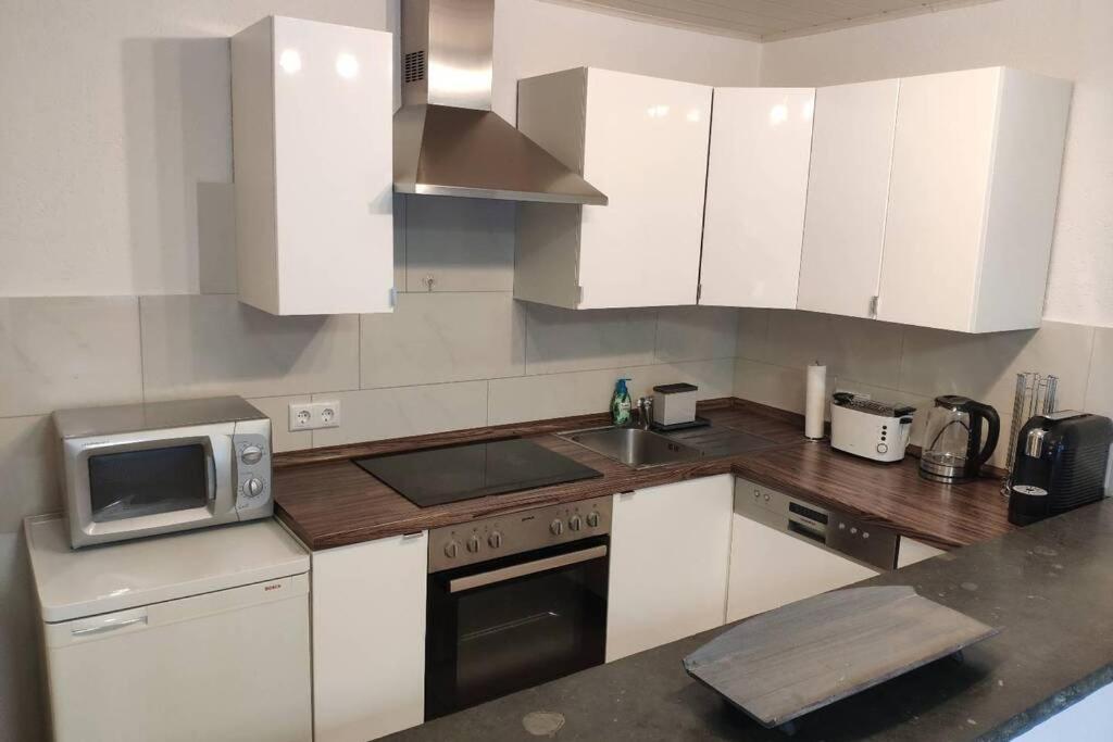 Schoene Wohnung In Ruhiger Zentraler Lage Родґау Екстер'єр фото
